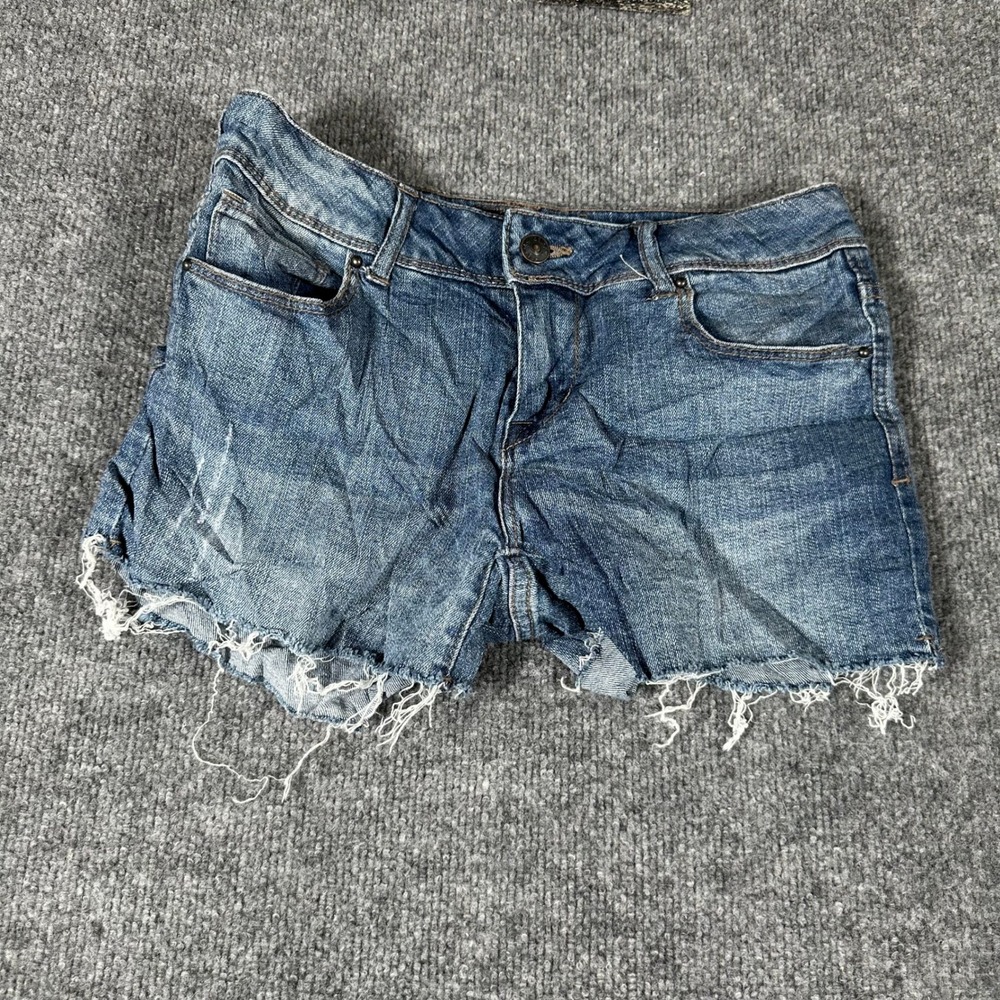 Delia's Shorts Womens 5/6 Blue Denim Raw Hem Distressed Stretch Casual Cutoff